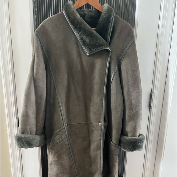 Mac Douglas Shearling Fur and Suede Coat - Picture 1 of 11